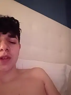 Thuuualvaritoohh online show from April 20, 10:00 pm