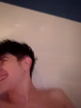 Thuuualvaritoohh online show from April 24, 7:38 pm