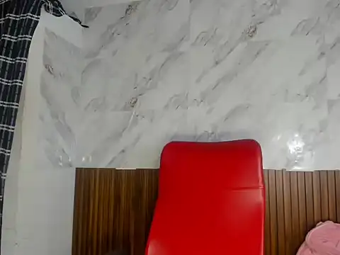 Snapshot of stefani_robles chatting on June 27, 2:05 am stefani robles online show from June 27, 2:05 am