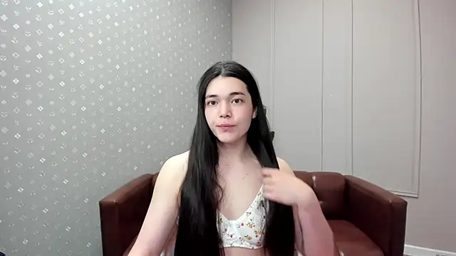 Arianna Grandi online show from May 6, 7:52 pm