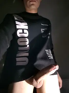 Alex chavvz online show from April 24, 7:33 am