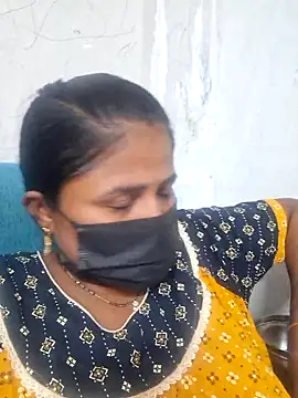 Snapshot of geetha2269 chatting on May 28, 5:54 pm geetha2269 online show from May 28, 5:54 pm