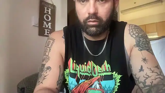 Snapshot of DR_Green911 chatting on April 6, 7:26 pm DR Green911 online show from April 6, 7:26 pm