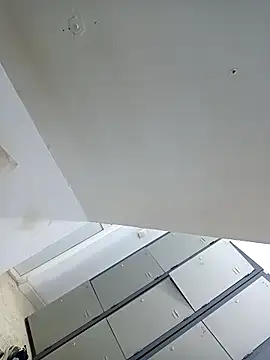 Snapshot of Achrafbobo chatting on April 5, 4:15 pm Achrafbobo online show from April 5, 4:15 pm