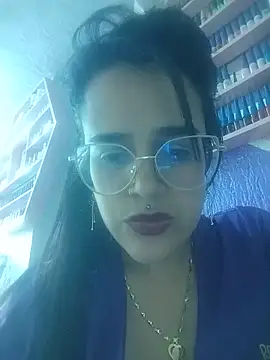 Snapshot of rochylinda chatting on May 22, 8:03 pm rochylinda online show from May 22, 8:03 pm