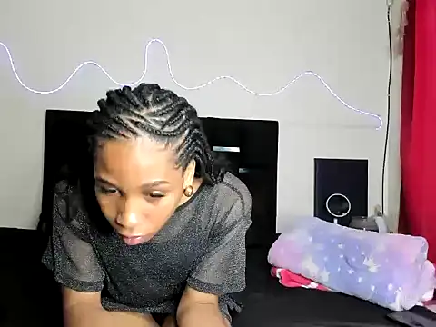 Snapshot of BeautyTransgender chatting on June 3, 4:12 pm BeautyTransgender online show from June 3, 4:12 pm