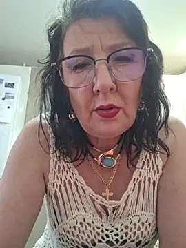 LaliaMia online show from April 18, 1:37 pm