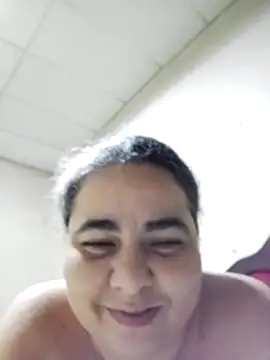 Snapshot of Golositadeamor chatting on May 20, 5:24 am Golositadeamor online show from May 20, 5:24 am