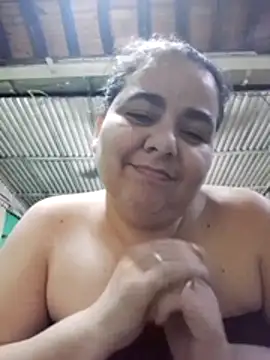 Snapshot of Golositadeamor chatting on May 23, 6:51 am Golositadeamor online show from May 23, 6:51 am