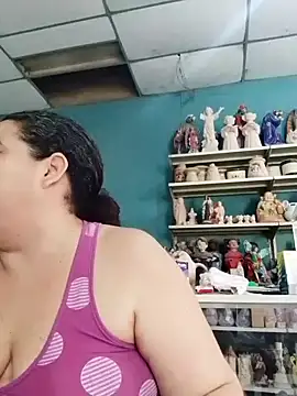 Snapshot of Golositadeamor chatting on May 30, 7:22 pm Golositadeamor online show from May 30, 7:22 pm