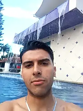 RodrigoColby2 online show from April 27, 10:41 pm