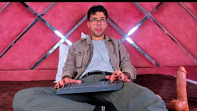 RodrigoColby2 online show from July 2, 3:06 am