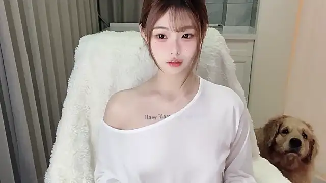 Snapshot of xiaoyugan_cute chatting on April 22, 3:24 pm xiaoyugan cute online show from April 22, 3:24 pm
