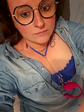 openstes14 online show from April 12, 7:41 pm