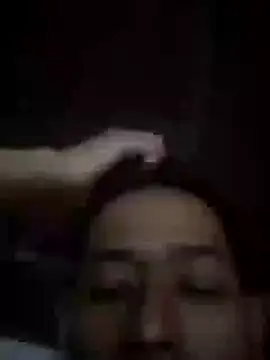 Snapshot of amukkiansantang chatting on April 7, 1:55 pm amukkiansantang online show from April 7, 1:55 pm