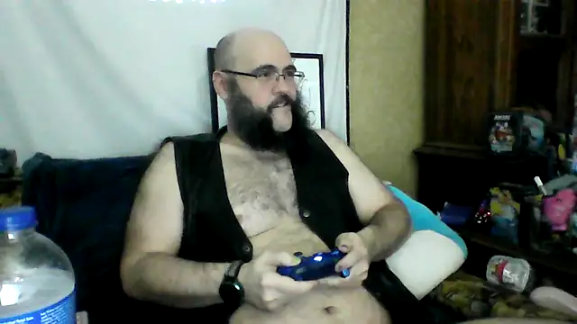 BriTheTopBear online show from May 23, 11:53 pm