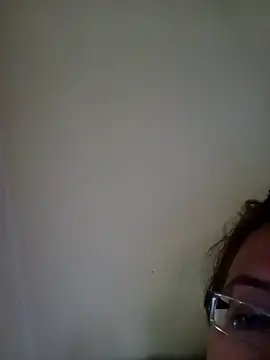 Snapshot of Nisrin_ay chatting on May 2, 7:24 am Nisrin ay online show from May 2, 7:24 am