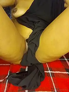 Tightpussyysafy25 online show from April 25, 1:41 pm
