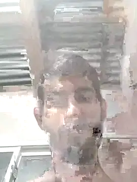 Em3033 online show from April 13, 10:15 pm