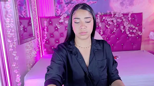 Taliasweet online show from June 24, 8:19 pm