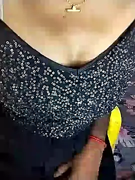 Anu tamilx online show from April 8, 5:13 pm