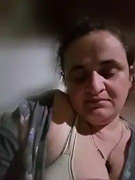 Snapshot of AnabelBexley chatting on April 19, 6:32 pm AnabelBexley online show from April 19, 6:32 pm