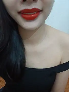Luckyy29 online show from June 2, 8:44 pm