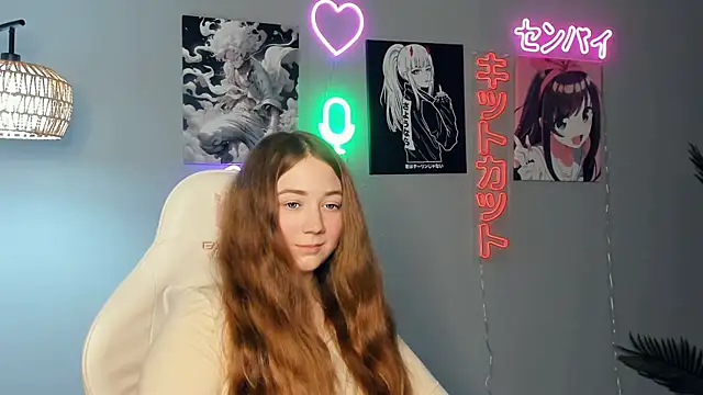 Snapshot of DevonWargo chatting on April 10, 9:47 am DevonWargo online show from April 10, 9:47 am