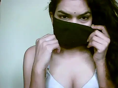 Snapshot of NEHA_RIKA chatting on April 18, 12:47 am NEHA RIKA online show from April 18, 12:47 am