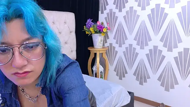 Snapshot of Zafiro_Kitsune chatting on June 22, 3:36 am Zafiro Kitsune online show from June 22, 3:36 am