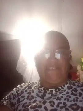 Snapshot of Pato-Andrea26 chatting on May 13, 1:41 pm Pato-Andrea26 online show from May 13, 1:41 pm