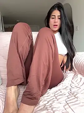 lunasex06 online show from May 5, 1:30 pm