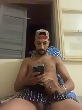 Snapshot of legende59 chatting on July 20, 12:03 am legende59 online show from July 20, 12:03 am