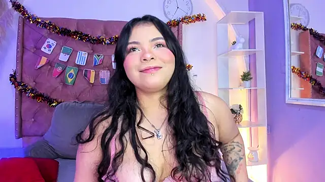 Snapshot of ROSELEI_ chatting on June 19, 5:01 am ROSELEI online show from June 19, 5:01 am
