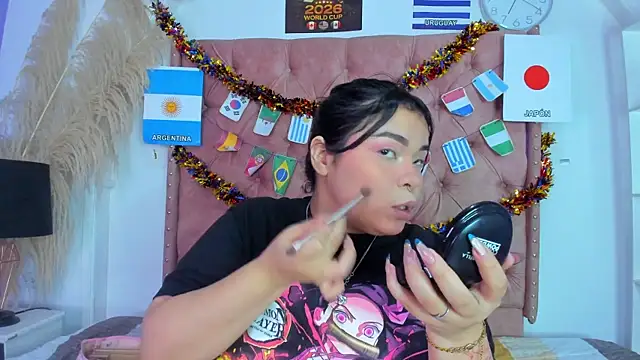 Snapshot of ROSELEI_ chatting on July 1, 5:09 am ROSELEI online show from July 1, 5:09 am