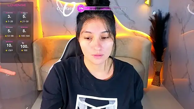 Snapshot of Alisson_tx_ chatting on June 5, 7:41 pm Alisson tx online show from June 5, 7:41 pm