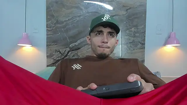 James-06 online show from May 11, 11:38 am