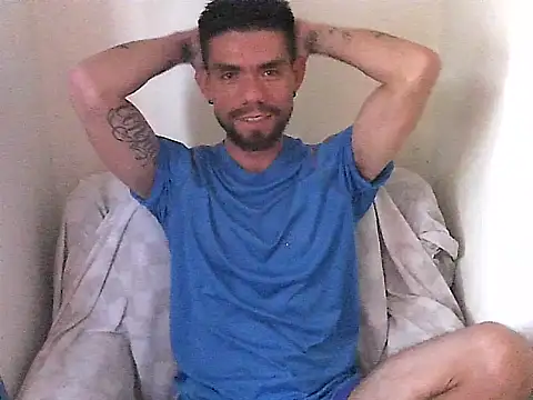 Snapshot of thomas2wood chatting on June 24, 8:30 pm thomas2wood online show from June 24, 8:30 pm