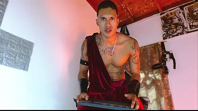 DARK BLACK 0 online show from June 21, 1:30 am