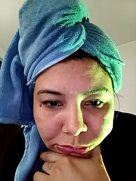 Lcamilagarcia online show from May 1, 4:44 pm
