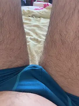 Snapshot of Youngboy_22 chatting on April 7, 9:32 am Youngboy 22 online show from April 7, 9:32 am