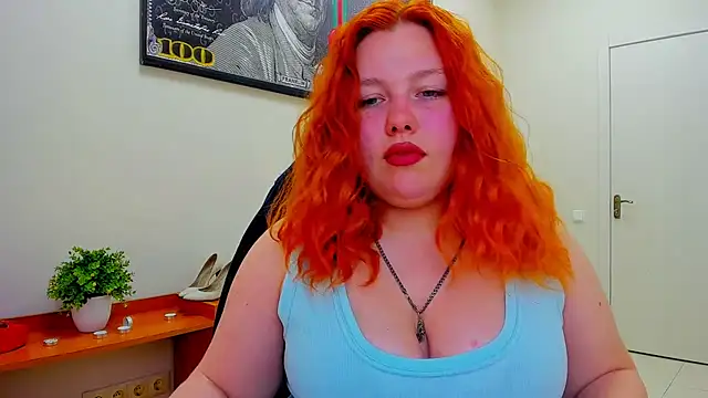 Snapshot of Aillia-Rous chatting on May 16, 6:54 am Aillia-Rous online show from May 16, 6:54 am