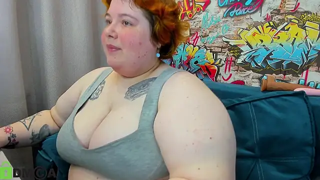 Snapshot of Sew_Sunny chatting on May 2, 12:59 am Sew Sunny online show from May 2, 12:59 am