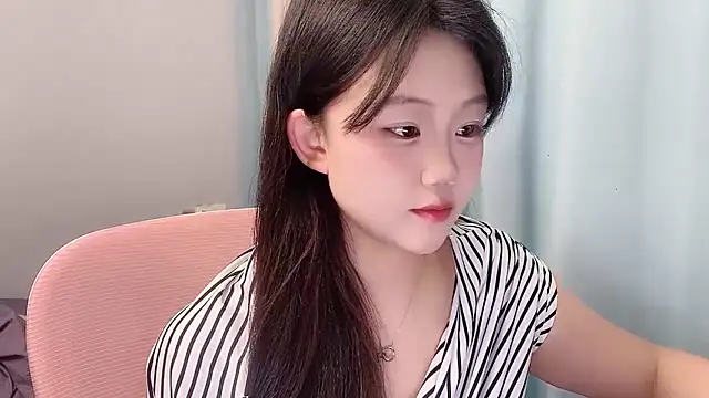 Snapshot of Lilababy00 chatting on April 29, 5:30 pm Lilababy00 online show from April 29, 5:30 pm