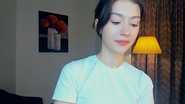 Snapshot of LibbieSchworm chatting on April 30, 8:42 am LibbieSchworm online show from April 30, 8:42 am