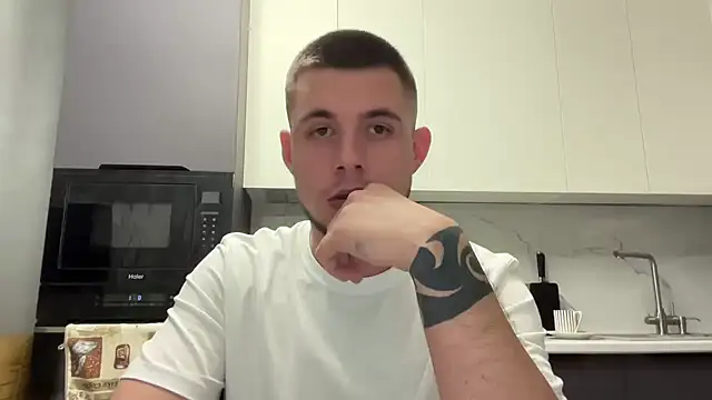 Viktor348 online show from April 7, 12:38 pm