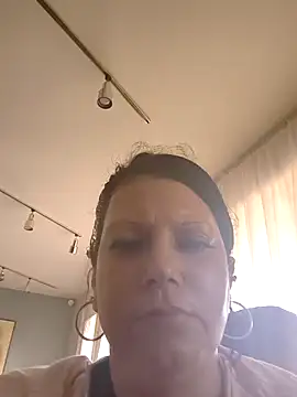 Cummyway69 online show from April 7, 1:11 pm