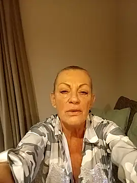 LadyBrigitte online show from April 12, 5:18 pm