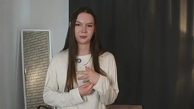 Snapshot of GaleAntrobus chatting on April 9, 3:39 am GaleAntrobus online show from April 9, 3:39 am