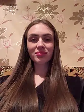 Snapshot of AlinaLove3213 chatting on April 19, 6:32 pm AlinaLove3213 online show from April 19, 6:32 pm